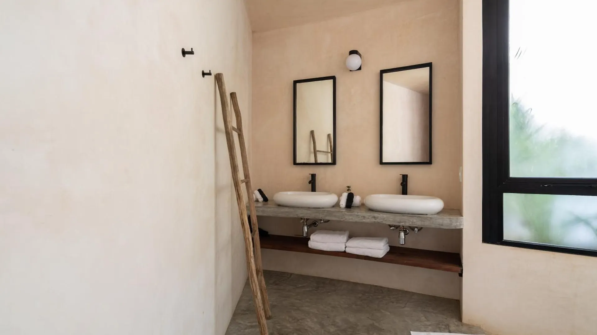 빌라 Auralis Boho Boho Villa-Priv Pool-Concierge-Bbq 3B 툴룸